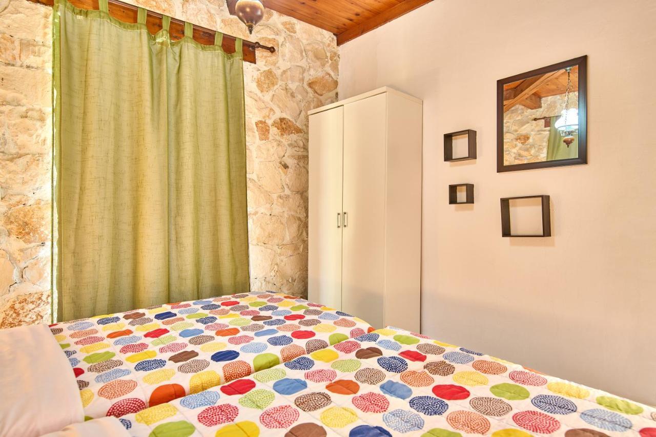Gerakas Stone House Villa Vasilikí 외부 사진